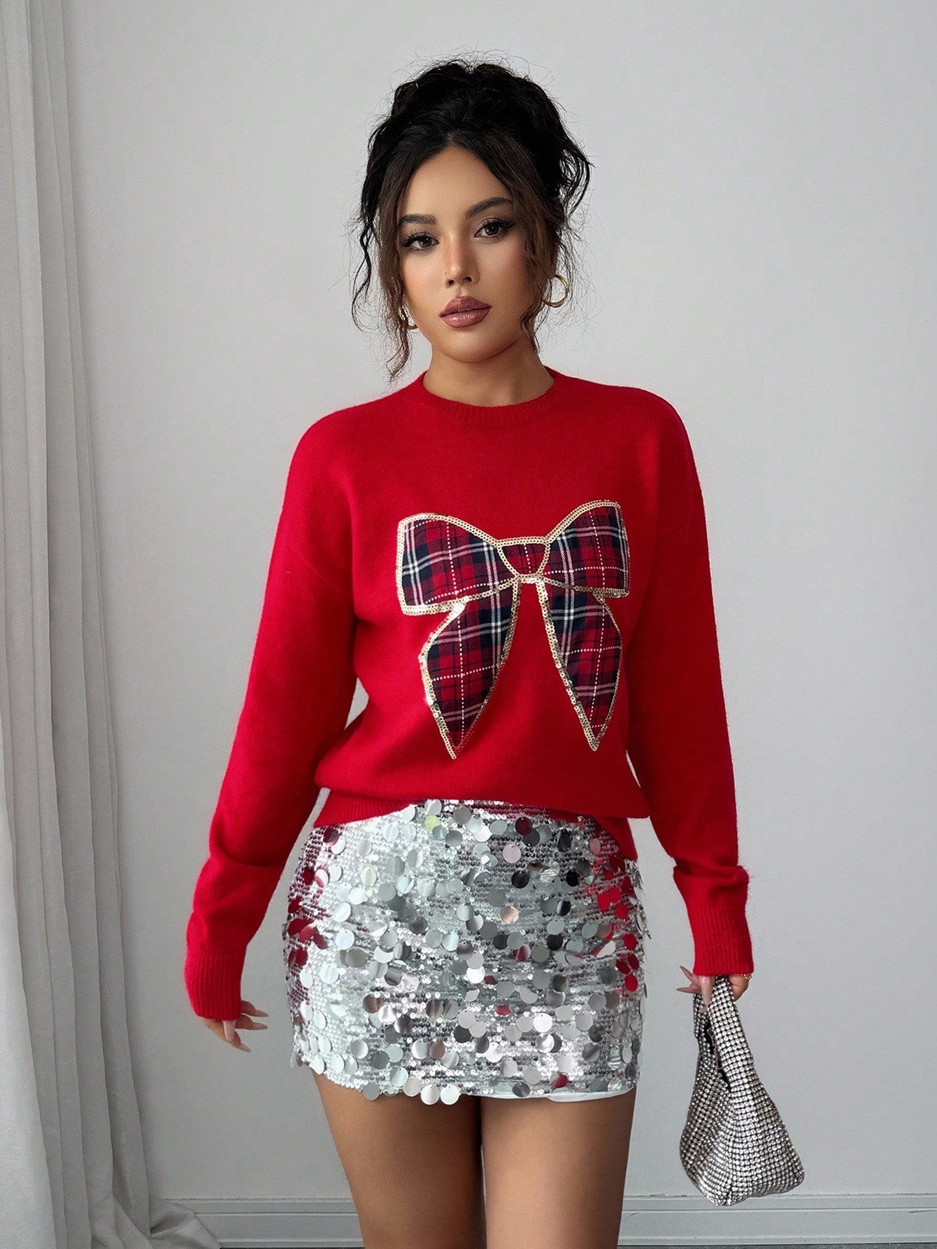 HolidayGlow™ Sequin Plaid Bow Sweater – Festive Knit Top for Autumn/Winter