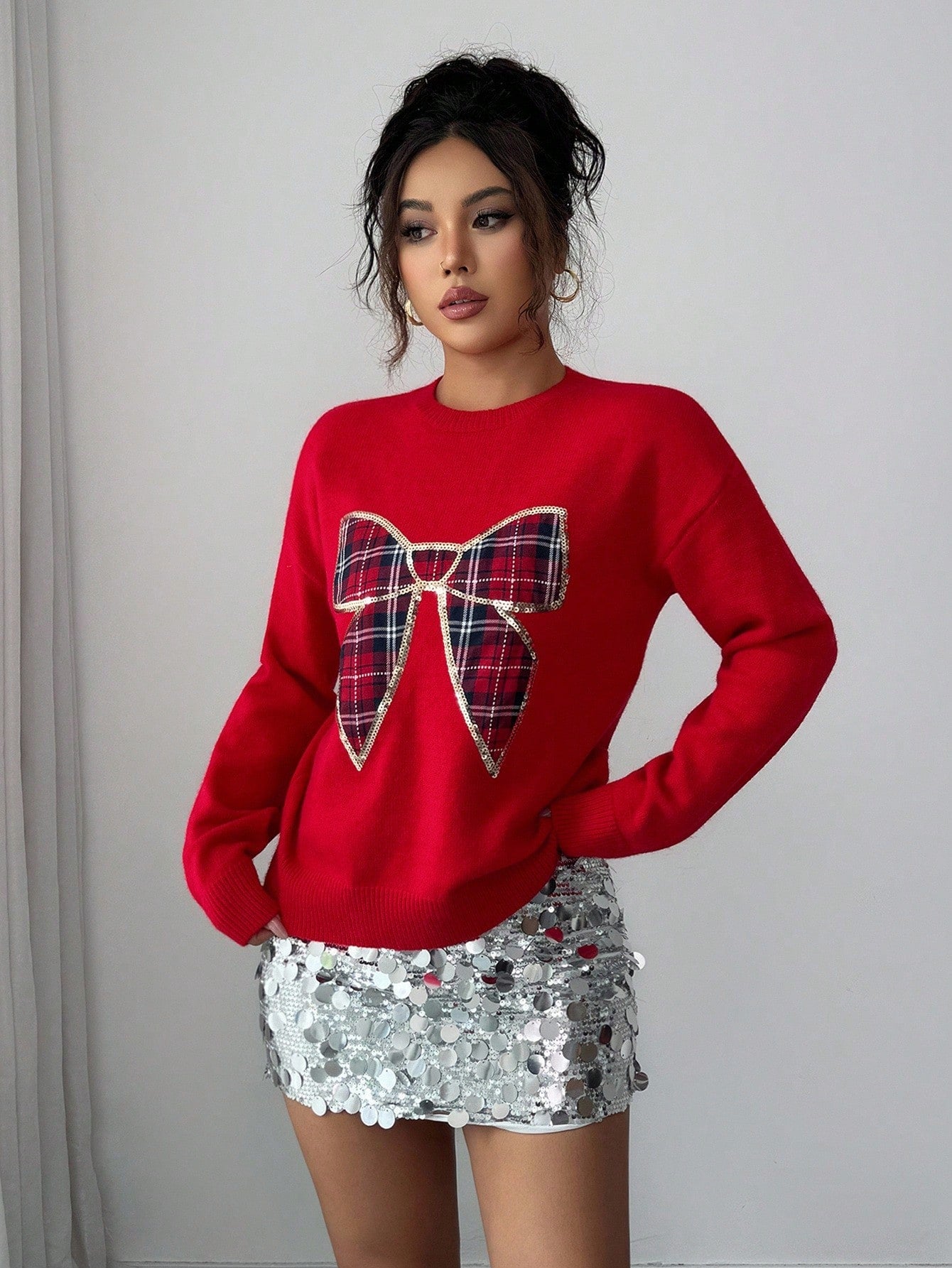 HolidayGlow™ Sequin Plaid Bow Sweater – Festive Knit Top for Autumn/Winter