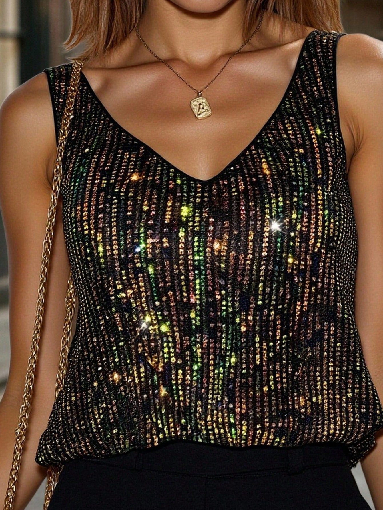 GlamGlow Sequin Slim-Fit Tank Top – Sparkle & Shine for Any Occasion